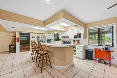 2535 Cliff Drive, San Leon, TX 77539 - Photo 19