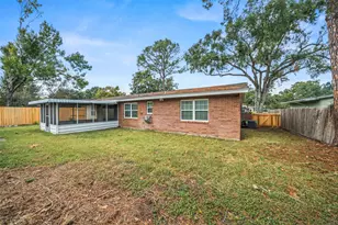 9779 Westview Dr, Houston, TX 77055 - Photo 27