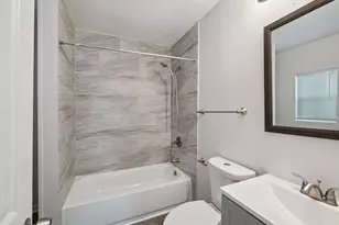 820 Texas St, Liberty, TX 77575 - Photo 9