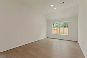 2722 Alexis St, Seabrook, TX 77586 - Photo 7