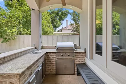 4820 Linden Street, Bellaire, TX 77401 - Photo 47