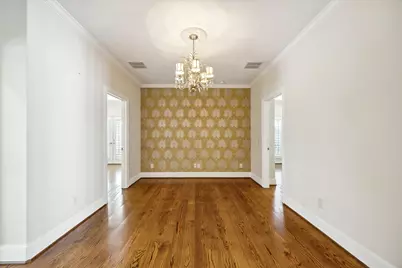 4820 Linden Street, Bellaire, TX 77401 - Photo 31