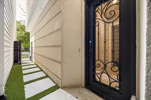 1106 Fowler St, Houston, TX 77007 - Photo 3