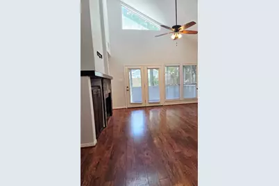 58 Breezy Point Place, The Woodlands, TX 77381 - Photo 3