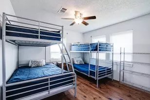 140 Ocean View Dr, Crystal Beach, TX 77650 - Photo 21