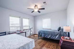 140 Ocean View Dr, Crystal Beach, TX 77650 - Photo 23