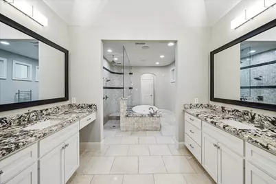 5025 Augusta Street, Houston, TX 77007 - Photo 13
