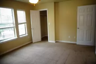 107 Yegua Cir, Huntsville, TX 77340 - Photo 9