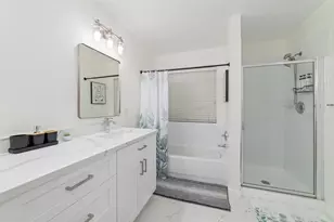 3511 Colleen Woods Cir, Houston, TX 77080 - Photo 17