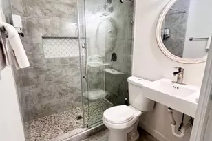 2310 33rd St, Galveston, TX 77550 - Photo 7