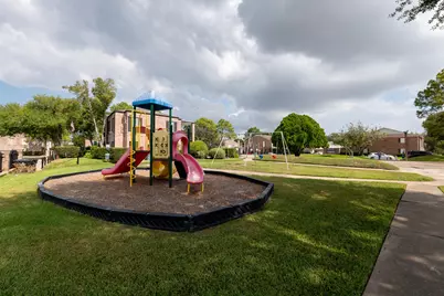 8486 Ariel Street, Houston, TX 77074 - Photo 3