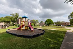 8486 Ariel St, Houston, TX 77074 - Photo 3