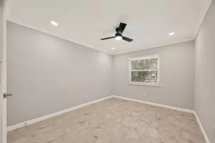 418 N Wilcrest Dr, Houston, TX 77079 - Photo 21