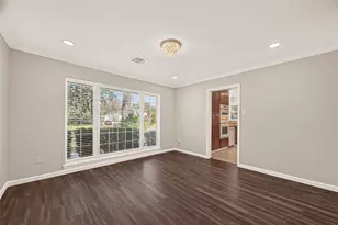 418 N Wilcrest Dr, Houston, TX 77079 - Photo 9