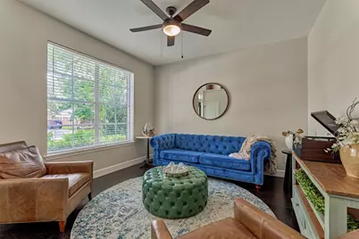 23 Wintergrass Place, The Woodlands, TX 77382 - Photo 7