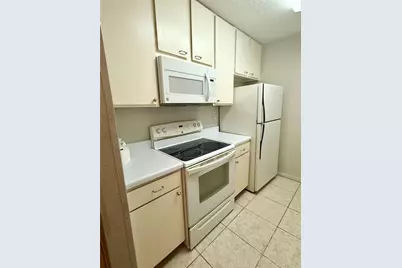 10051 Westpark Drive #256, Houston, TX 77042 - Photo 7