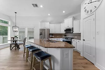 239 Forest Peak Way, Montgomery, TX 77316 - Photo 13