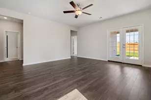 15450 Maple Ter Dr, Conroe, TX 77303 - Photo 11