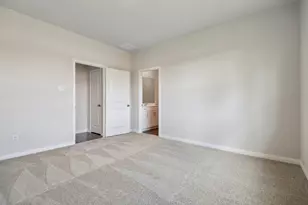 15450 Maple Ter Dr, Conroe, TX 77303 - Photo 13