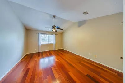 1018 Memorial Village Drive #124, Houston, TX 77024 - Photo 15