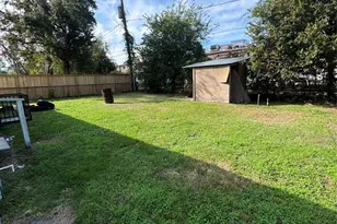 11315 Raincove Dr, Houston, TX 77016 - Photo 9