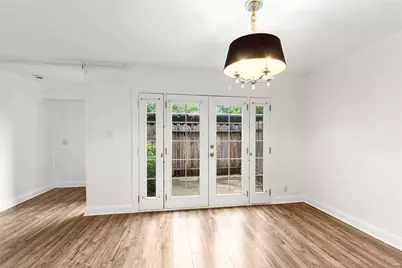 11002 Hammerly Boulevard #105, Houston, TX 77043 - Photo 17