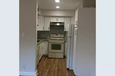 11002 Hammerly Boulevard #105, Houston, TX 77043 - Photo 11