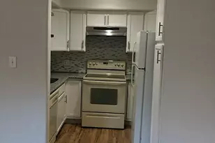 11002 Hammerly Blvd, Houston, TX 77043 - Photo 11