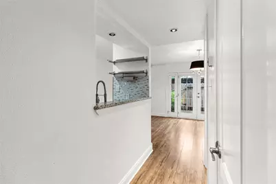11002 Hammerly Boulevard #105, Houston, TX 77043 - Photo 19