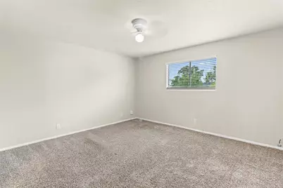 11002 Hammerly Boulevard #105, Houston, TX 77043 - Photo 11