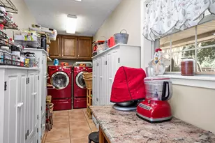 714 E Houston Ave, Crockett, TX 75835 - Photo 15