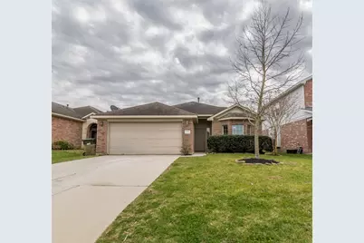 2209 Highland Crossing Drive, Conroe, TX 77304 - Photo 1