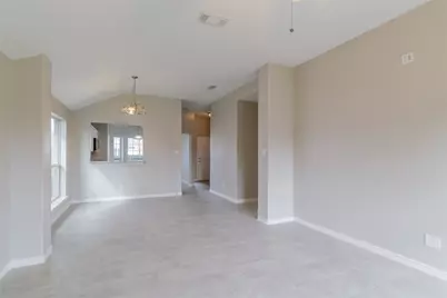 2209 Highland Crossing Drive, Conroe, TX 77304 - Photo 11