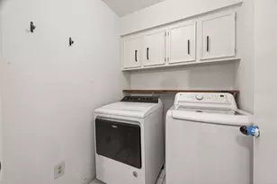 12131 Ella Lee Ln, Houston, TX 77077 - Photo 13