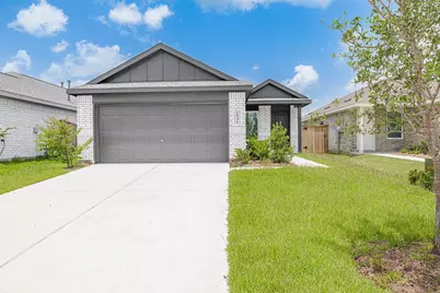 1531 Gentle Wind Court, Angleton, TX 77515 - Photo 13