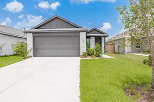 1531 Gentle Wind Ct, Angleton, TX 77515 - Photo 13