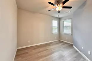 15006 Flintstone Village Trl, Cypress, TX 77433 - Photo 23