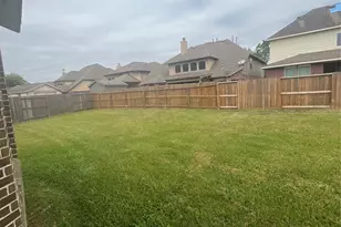 9403 Nickel Canyon Dr, Rosharon, TX 77583 - Photo 17