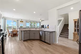 693 Forest Bend Ln, La Marque, TX 77568 - Photo 23