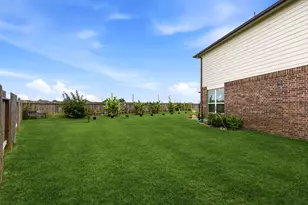 693 Forest Bend Ln, La Marque, TX 77568 - Photo 45