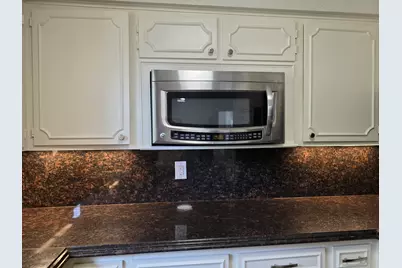 10239 Ella Falls Boulevard, Houston, TX 77038 - Photo 9