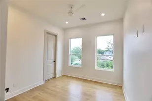 510 E 37th St, Houston, TX 77022 - Photo 31