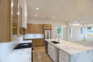 510 E 37th St, Houston, TX 77022 - Photo 5