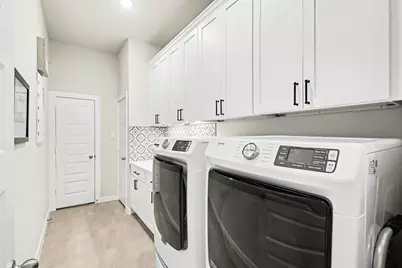 30734 Sunny Meadow Drive, Fulshear, TX 77441 - Photo 15