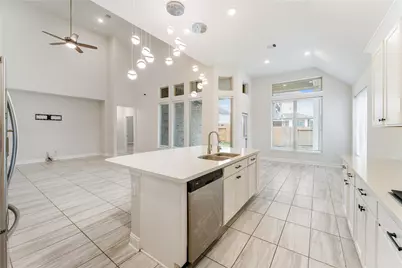 7623 Water Glen Lane, Manvel, TX 77578 - Photo 15
