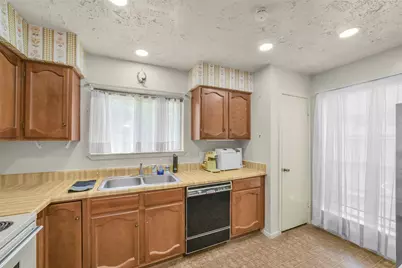 16323 Summer Dawn Lane, Houston, TX 77095 - Photo 11