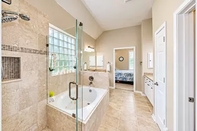 3511 Harbor Pass Lane, Friendswood, TX 77546 - Photo 15