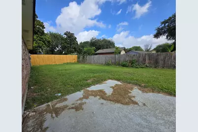 6502 Trail Valley Way, Houston, TX 77086 - Photo 23
