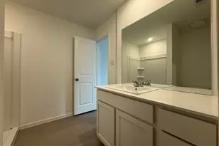 12915 Shells Ln, Crosby, TX 77532 - Photo 11