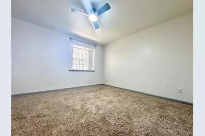 10010 Knoboak Drive #32, Houston, TX 77080 - Photo 11